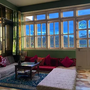 Hostel Zu-zu 